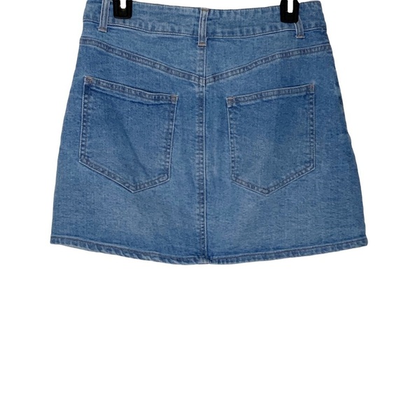 Harper Heritage blue jeans mini skirt with front button closure. Size M - Picture 5 of 6